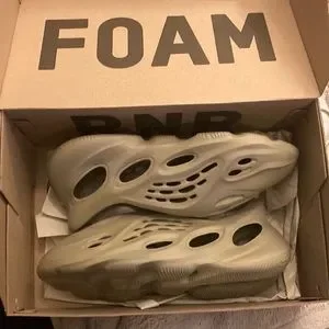Yeezy Foam Runner Clay Taupe All Sizes. Shipping Only, Cash App Only. m_65b5c39f308f078cd8d320be.jpg main image 3